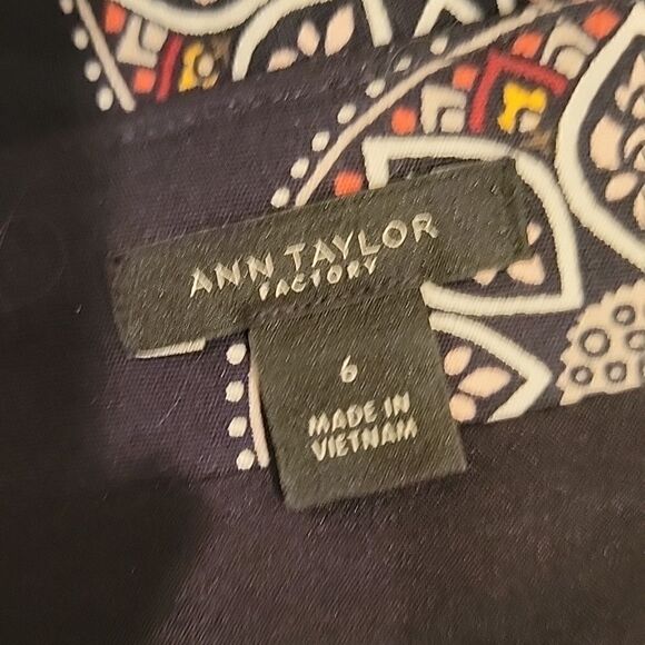 Ann Taylor black print skirt 6 - Picture 7 of 10